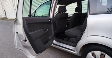 Opel Zafira B 1.7 CDTI Ecotec 110KM 2014 Opel Zafira Opel Zafira 1.7 Diesel 110KM, zdjęcie 25