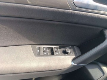 Volkswagen Touran III 1.6 TDI 115KM 2018 Volkswagen Touran VW Touran 1.6 Diesel 115KM Comfortline Navi Podgrzewane, zdjęcie 18