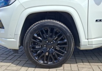 Jeep Compass II 2023 Jeep Compass 1.3 T4 PHEV 4xe S SS aut 240KM 1.3 Benzyna 180KM, zdjęcie 4