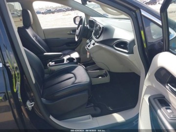 Chrysler Pacifica II 2023 Chrysler Pacifica Touring L 2023 3.6l 3.6 Benzyna 287KM, zdjęcie 10