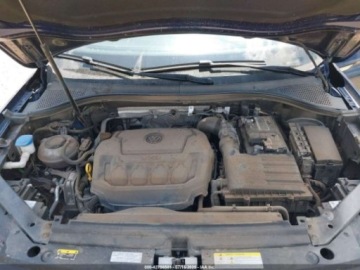 Volkswagen Tiguan II 2022 Volkswagen Tiguan 2.0T SE 2022 2.0 Benzyna 184KM, zdjęcie 8