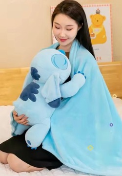 DUŻA MASKOTKA ŚPIĄCY STITCH PODUSZKA KOCYK LILO I STICH PLUSZAK PRZYTULANKA