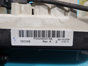 KONZOLA PANEL VENTILACE DODGE CALIBER P05058307AE