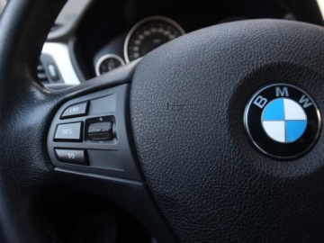 BMW Seria 3 F30-F31-F34 Touring Facelifting 2.0 318d 150KM 2015 BMW 3 318 d, Automat, Navi, Klima, Klimatronic, zdjęcie 18