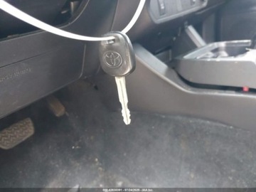 Toyota Tacoma II 2018 Toyota Tacoma Tacoma sr 2018 2.7 Benzyna 159KM, zdjęcie 12