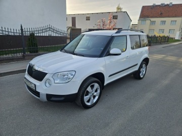 Skoda Yeti Minivan 2.0 TDI CR DPF 110KM 2013 Škoda Yeti Skoda Yeti Zarejestrowana Zdrowa