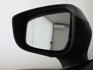 Mazda 3 III Sedan Facelifting 2.0 SKYACTIV-G 120KM 2017 Mazda 3 navi klima auto kamera i czujnki, zdjęcie 31