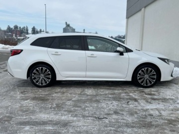 Toyota Corolla XII 2022 Toyota Corolla 1.8 Hybrid Active Niski przebieg LED FV23 BEZWYPADKOWY, zdjęcie 13