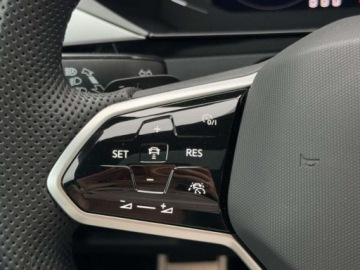 Volkswagen Arteon Fastback Facelifting 2.0 TDI 200KM 2021 Volkswagen Arteon R-line, Dach Panoramiczny, Head-Up, Kamera 360, Hak, Web, zdjęcie 17