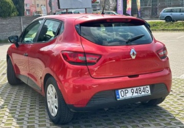 Renault Clio IV Hatchback 5d 1.2 16V 75KM 2015 Renault Clio 1.2 benzyna lpg 2015 r 1.1 BenzynaLPG 75KM, zdjęcie 2