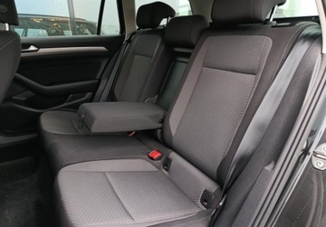 Volkswagen Passat B8 Variant Facelifting 1.5 TSI EVO 150KM 2021 Volkswagen Passat 1.5 150KM DSG Essence Vat 23 Salon PL 1 wlasciciel ASO, zdjęcie 14