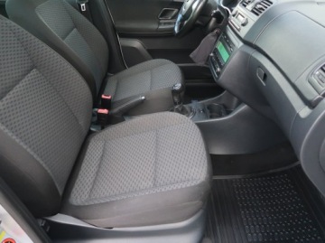 Skoda Roomster Mikrovan Facelifting 1.2 TSI 105KM 2012 Skoda Roomster 1.2 TSI, Salon Polska, Serwis ASO, zdjęcie 8