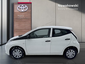 Toyota Aygo II Hatchback 5d 1.0 VVT-i 69KM 2016 Toyota Aygo 1.0 VVT-i X II (2014-) 1.0 VVT-i X, zdjęcie 3