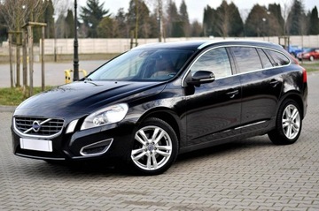 Volvo V60 I Kombi 2.0 D3 163KM 2011 Volvo V60 2.0 163 KM 5-Cylindrów Xenon Navi, zdjęcie 1