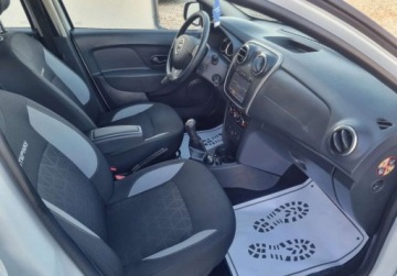 Dacia Sandero II Hatchback 5d TCe  90KM 2015 Dacia Sandero Stepway SLICZNA Benzyna BOGATA WERSJA Oryginal ZADBANA Serwi, zdjęcie 9