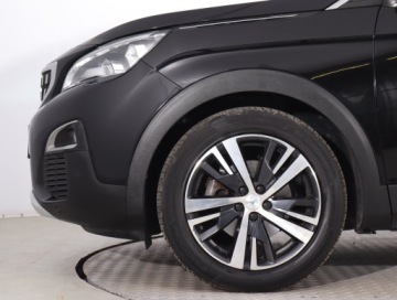 Peugeot 3008 II Crossover 1.2 PureTech 130KM 2018 Peugeot 3008 1.2 PureTech, Skóra, Navi, Klima, zdjęcie 14