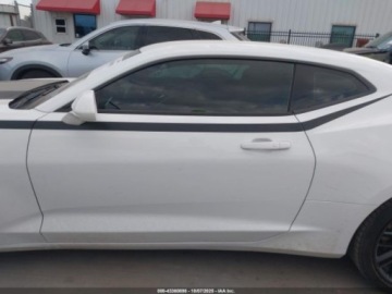 Chevrolet Camaro VI Coupe 3.6 335KM 2019 Chevrolet Camaro 1LT 2019 3.6 Benzyna 335KM, zdjęcie 2