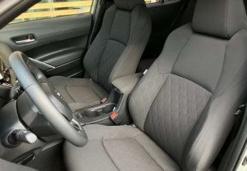 Toyota Corolla Cross 2.0 Hybrid Dynamic Force 197KM 2024 Toyota Corolla Cross Toyota Corolla Cross 2.0 Hybrid Style 2.0 Hybryda, zdjęcie 37