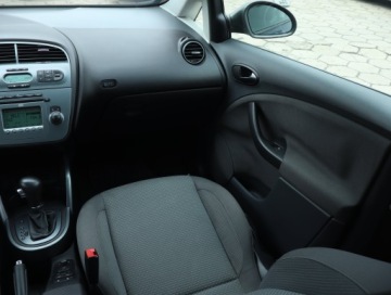 Seat Altea XL 2.0 TDI 140KM 2007 Seat Altea 2.0 TDI, DSG, Klima, Klimatronic,ALU, zdjęcie 7