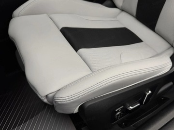 BMW Seria 4 G22-23-26 M4 Coupe Facelifting 3.0 M4 530KM 2025 BMW Seria 4 M4 Competition xDrive Coupe 3.0 (530KM) 2025, zdjęcie 6