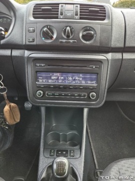 Skoda Roomster Mikrovan Facelifting 1.2 TSI 85KM 2013 Skoda Roomster 1.2 TSI Bogata Wersja 1.2 Benzyna 86KM, zdjęcie 23