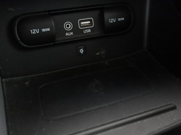 Kia Niro I Crossover 1.6 GDi Hybrid 141KM 2017 Kia Niro HEV półskóra navi kamera ks.serwisowa, zdjęcie 27