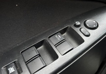 Mazda 3 II Sedan 1.6 MZR 105KM 2011 Mazda 3 2011 rok kamera cofania KLIMATRONIK Zadbany 1.6 Benzyna, zdjęcie 23