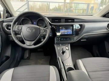 Toyota Auris II Touring Sports Facelifting 1.8 Hybrid 136KM 2017 Toyota Auris 1.8 HSD136KM Bezwypadkowy Serwisowany, zdjęcie 12