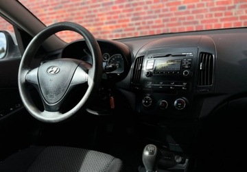Hyundai i30 I CW Facelifting 1.4 DOHC 109KM 2011 Hyundai i30 klima Isofix super stan Gwarancja w cenie Warszawa VKWK 1.4, zdjęcie 5