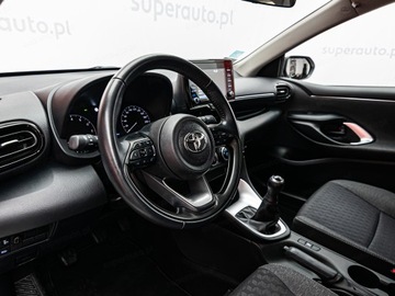 Toyota Yaris IV Hatchback 1.0 VVT-i 72KM 2022 TOYOTA Yaris 1.0 Comfort Hatchback 72KM 2022, zdjęcie 7