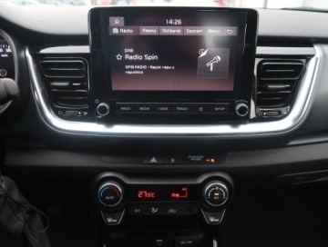 Kia Stonic I Crossover Facelifting 1.0 T-GDI 100KM 2022 Kia Stonic 1.0 T-GDI, Serwis ASO, VAT 23%, Klima, zdjęcie 11