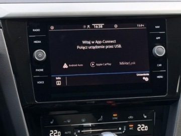 Volkswagen Arteon Fastback Facelifting 2.0 TDI SCR 150KM 2023 Volkswagen Arteon Shooting Brake Bogate wyposazenie Drugi komplet opon Bez, zdjęcie 31