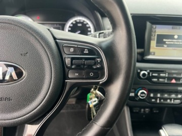 Kia Niro I Crossover 1.6 GDi Hybrid 141KM 2018 Kia Niro HYBRYDA AUTOMAT NAWIGACJA KLIMATYZACJA KAMERA COFANIA ASYSTENT PA, zdjęcie 23