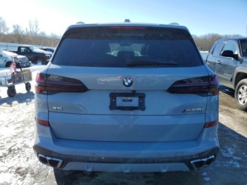 BMW X5 G05 2024 BMW X5 M 2024 r., 4,4L X5 M60I 4.4 Benzyna 523KM, zdjęcie 4