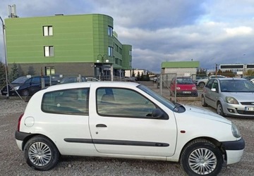 Renault Clio II Hatchback 1.2 60KM 2000 Renault Clio Renault Clio 1.1 Benzyna 60KM, zdjęcie 4