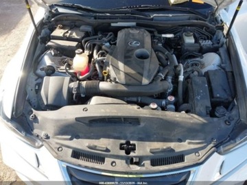 Lexus IS III 2017 Lexus IS 200t, 2017r., 2.0L 2.0 Benzyna 241KM, zdjęcie 11