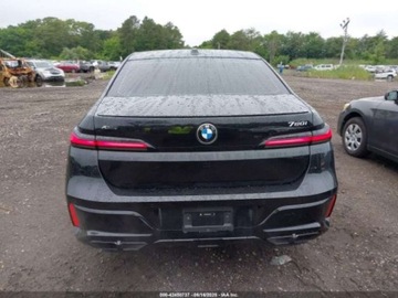 BMW Seria 7 G70 2024 BMW Seria 7 760i xDrive 2024 4.4l 4.4 Benzyna 536KM, zdjęcie 4