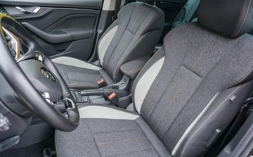 Skoda Scala Hatchback 1.0 TSI 110KM 2022 Skoda Scala 1,0 TSI 110 KM Benzyna 110KM, zdjęcie 9