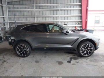 Aston Martin DBX 2021 Aston Martin DBX 2021 4.0l 4.0 Benzyna 542KM, zdjęcie 6