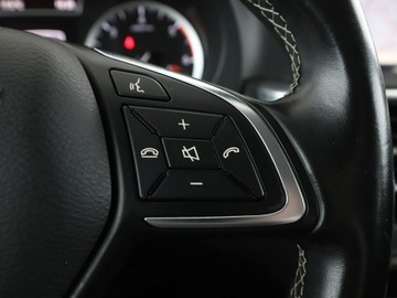 Infiniti Q30 1.5D 109KM 2016 Infiniti Q30 1.5 Diesel Premium Klimatronik, zdjęcie 30