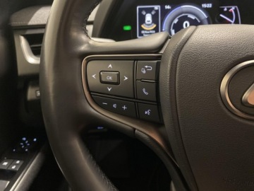 Lexus UX Crossover Facelifting 2.0 250h 184KM 2023 Lexus UX 250h GPF F Sport Design 2WD Lexus UX 250h, zdjęcie 19