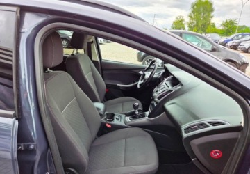 Ford Focus III Kombi Facelifting 1.6 TDCi 115KM 2014 Ford Focus 1,6 Diesel 116 km 1.6 Diesel 116KM, zdjęcie 19