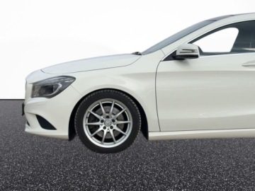 Mercedes CLA C117 Shooting Brake 2.0 250 211KM 2016 Mercedes-Benz CLA 2.0 Benzyna 211KM, zdjęcie 9