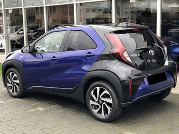 Toyota Aygo X 1.1 VVT-i 72KM 2025 Od ręki - Style 1.0 Benzyna 72KM | Tempomat adaptacyjny!, zdjęcie 1