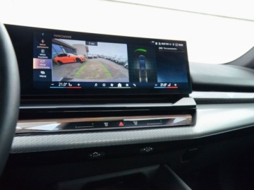 BMW Seria 5 G90-91 Sedan 2.0 20d 197KM 2025 BMW Seria 5 BMW 520d xDrive Sedan 2.0 Hybryda 197KM, zdjęcie 22