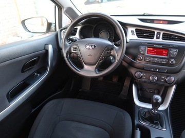 Kia Ceed II pro_cee´d 1.6 GDI 135KM 2014 Kia Ceed 1.6 GDI, Salon Polska, Serwis ASO, zdjęcie 6