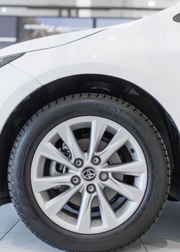 Toyota Corolla XII TS Kombi Facelifting 1.8 Hybrid 140KM 2023 Toyota Corolla 1.8 Hybrid Comfort 1.8 Hybryda 140KM, zdjęcie 20