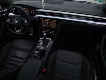 Volkswagen Arteon Fastback Facelifting 2.0 TSI 190KM 2023 Volkswagen Arteon 2.0TSI 190KM R-Line DSG FV23 DCC skory Nappa Hak Pakiety, zdjęcie 35
