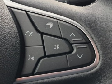 Renault Megane IV GrandCoupe Facelifting 1.0 TCe 115KM 2022 Renault Megane Salon PL Benzyna LED Lift aut klimatyzacja Benzyna 116KM, zdjęcie 17