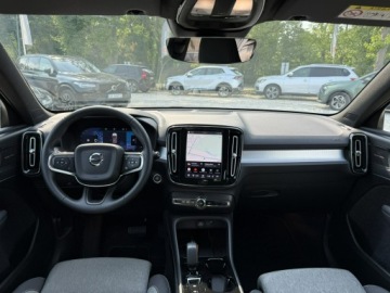 Volvo XC40 Crossover Facelifting 2.0 B3 163KM 2025 Volvo XC 40 B3 Plus Dark aut 163kM! HD pixel LED!, zdjęcie 19